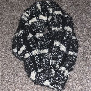 Infinity Scarf♾🖤